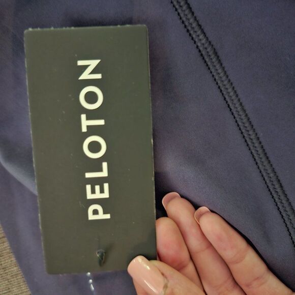 NWT Peloton Women's Navy White High Rise Colorblock Legging Size S - Picture 6 of 14